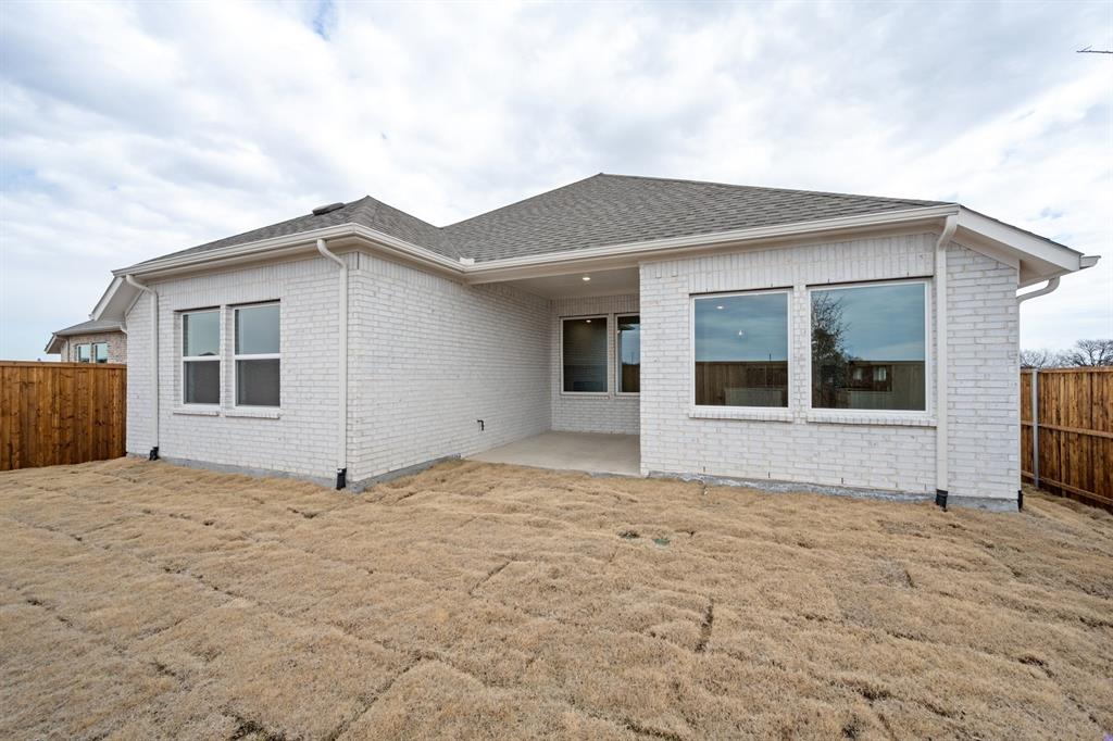 1023 Wheatland Property Photo 19