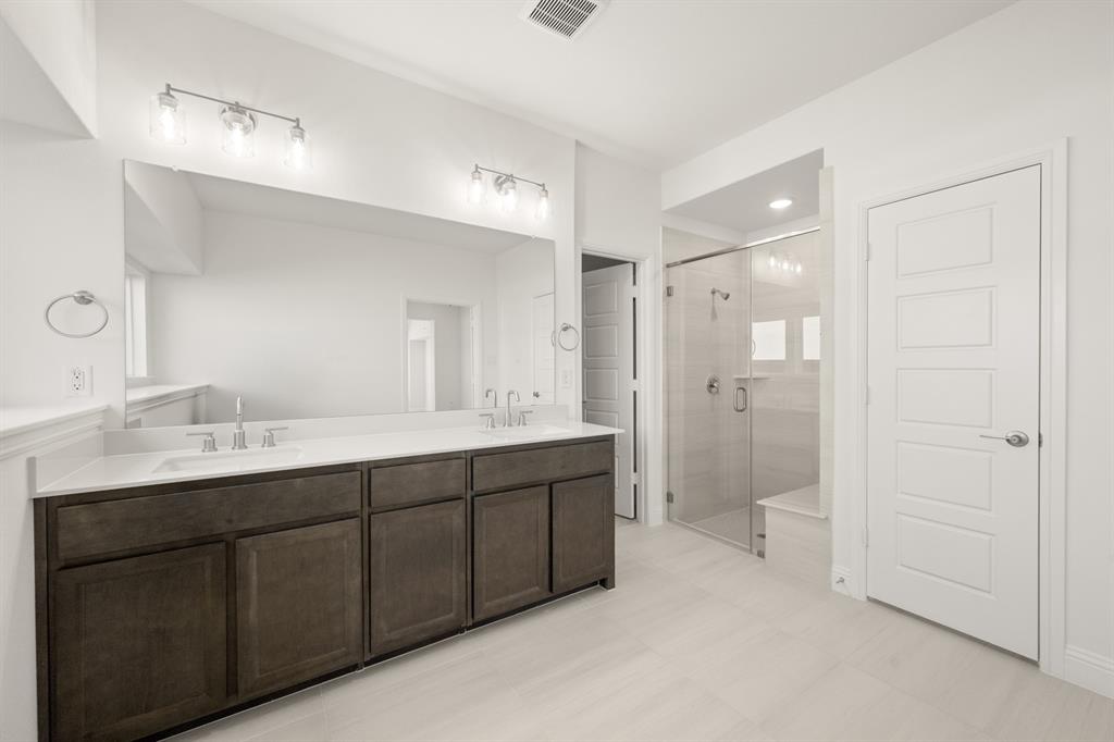 1013 Butterfly Property Photo 15