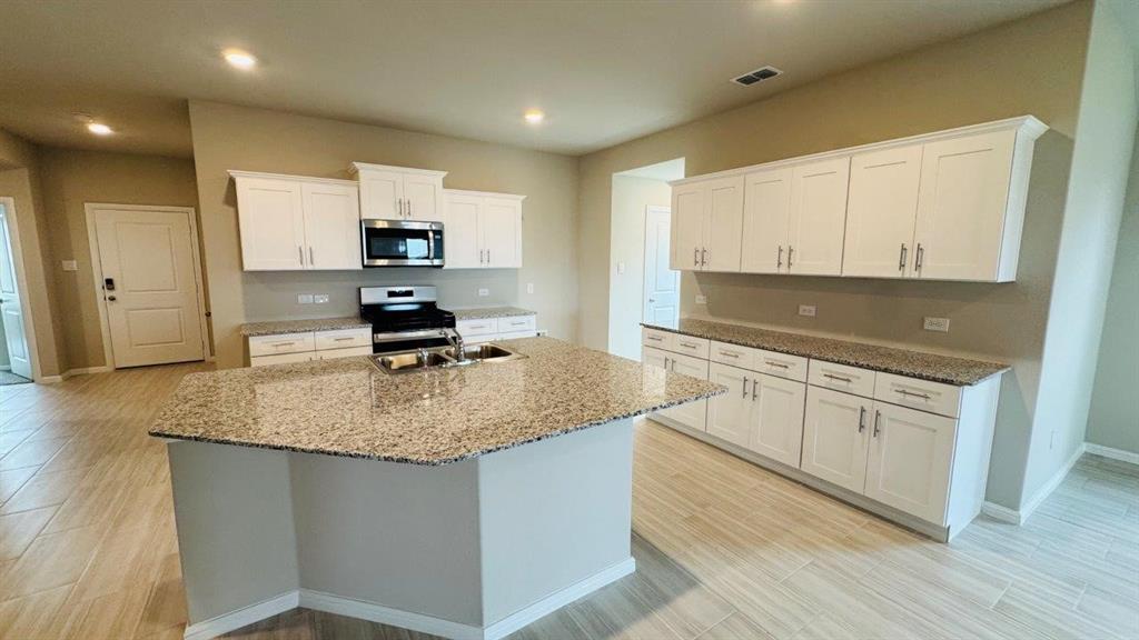 9400 Mountain Pass Drive Property Photo 2