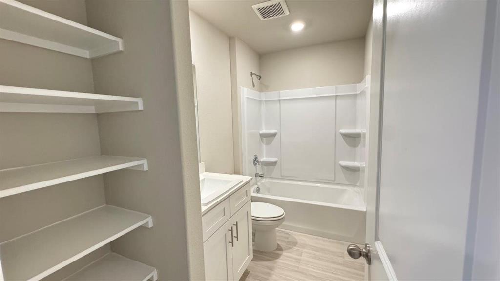 9400 Mountain Pass Drive Property Photo 18