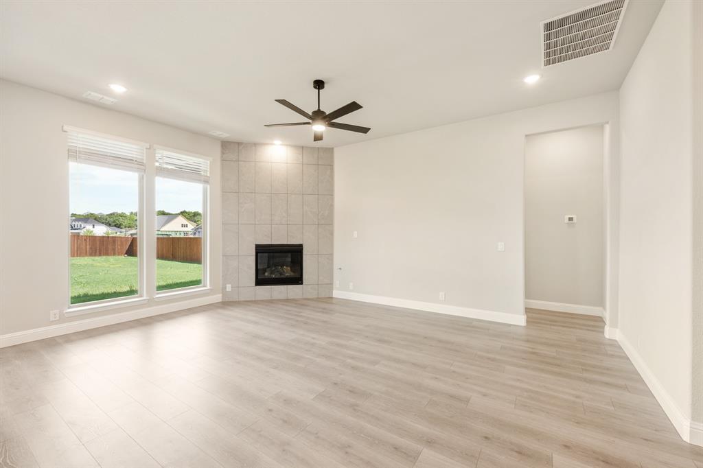 130 Kingfisher Lane Property Photo 13