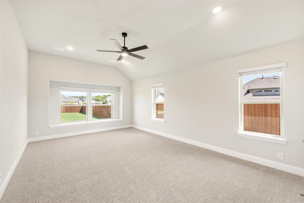 130 Kingfisher Lane Property Photo 24