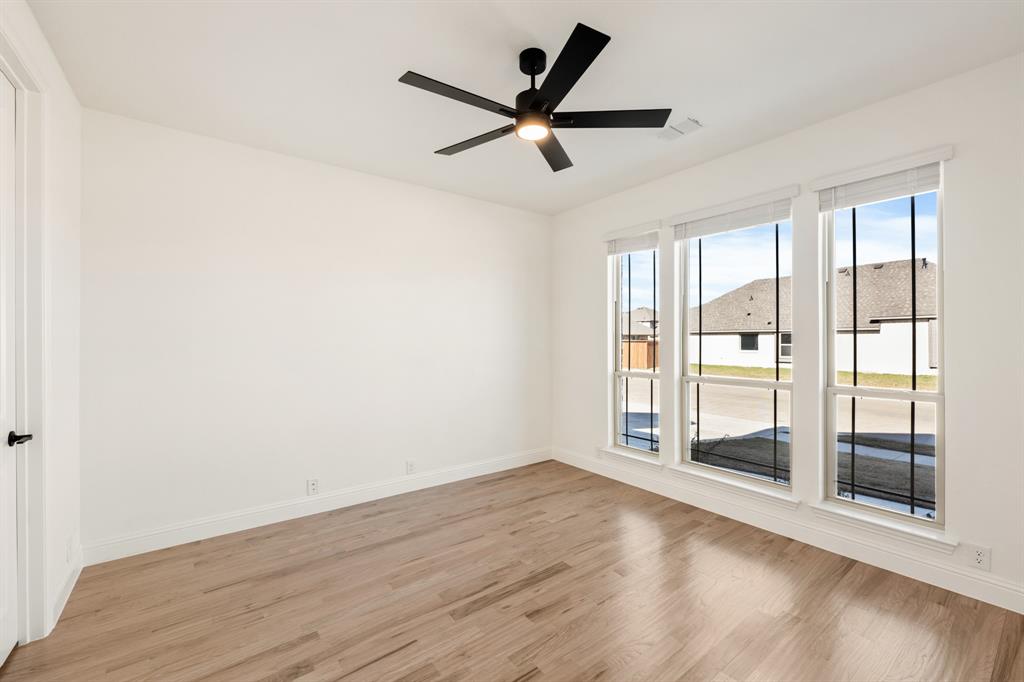 1001 Sedona Trail Property Photo 6