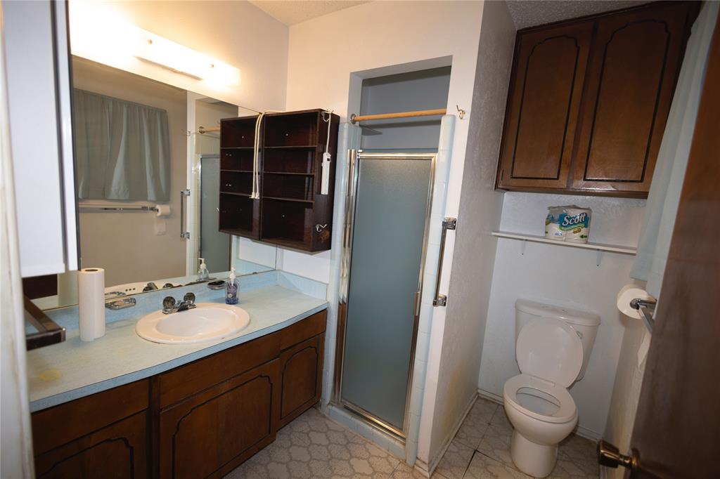 809 Lomo Street Property Photo 27