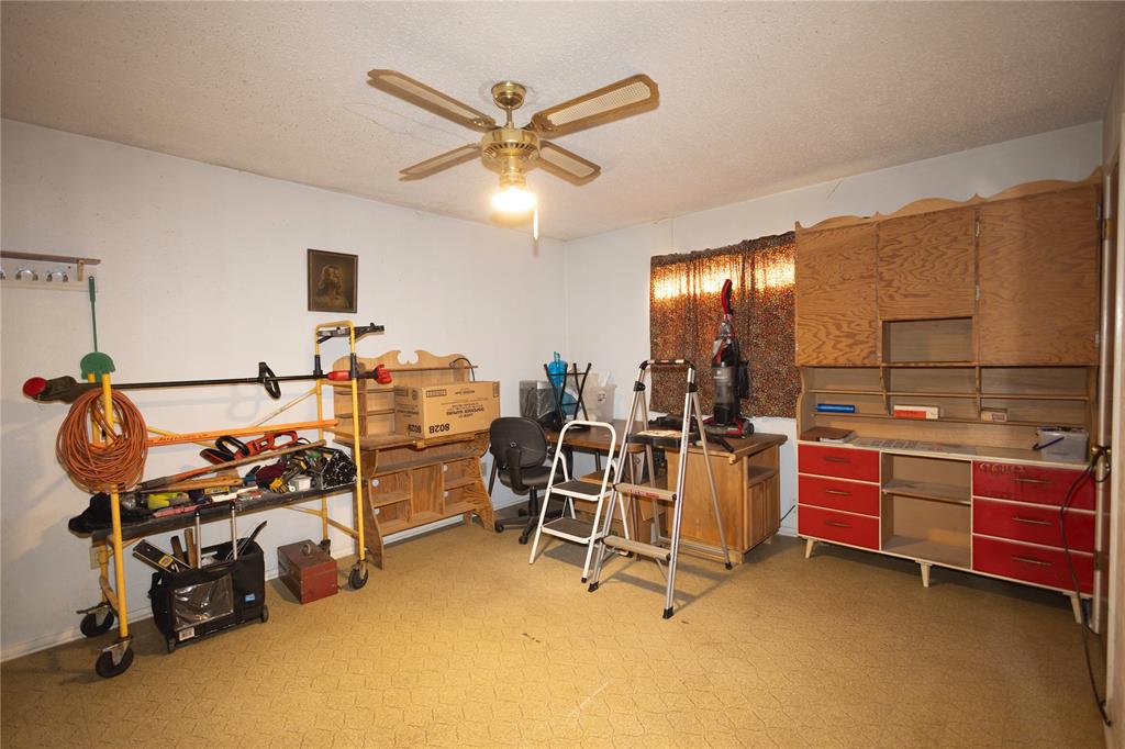 809 Lomo Street Property Photo 28