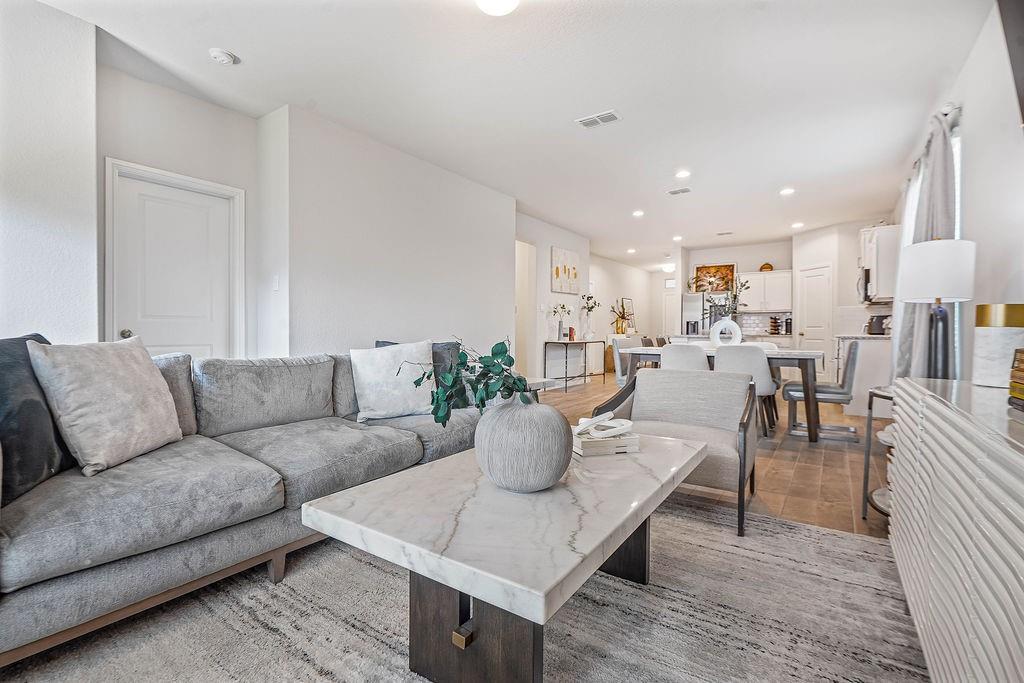 8633 Angel Gardens Drive Property Photo 1