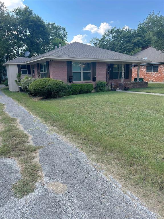 921 & 923 S Rusk Street Property Photo 4