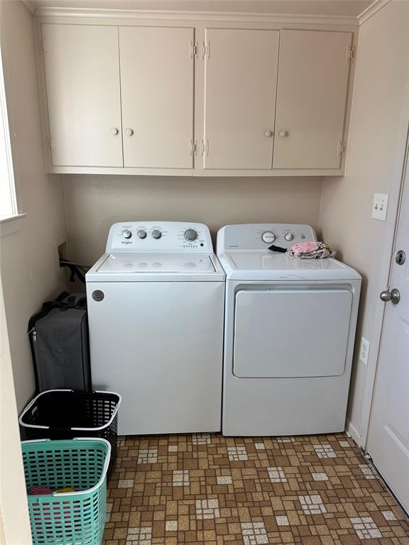 921 & 923 S Rusk Street Property Photo 9