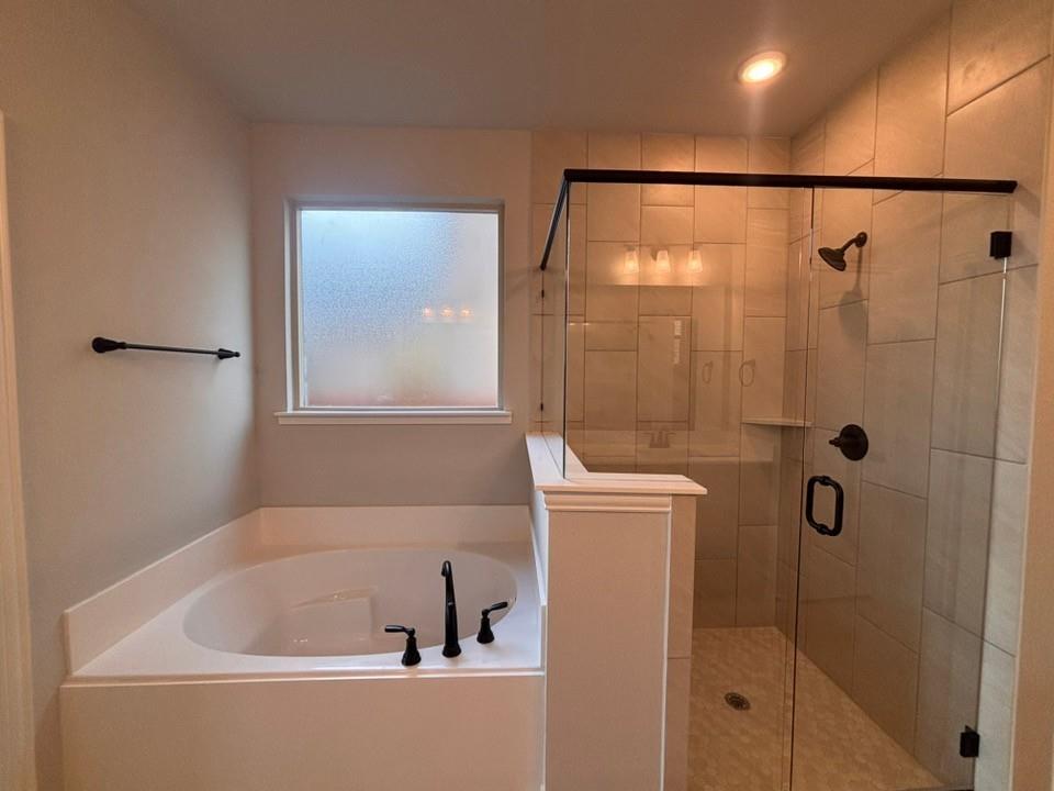 2016 Velora Drive Property Photo 8