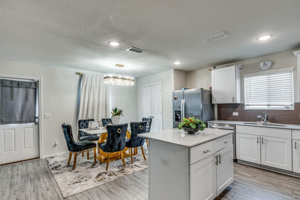 4613 Benham Drive Property Photo 3