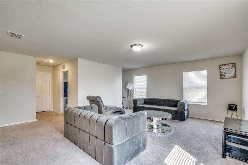 4613 Benham Drive Property Photo 11