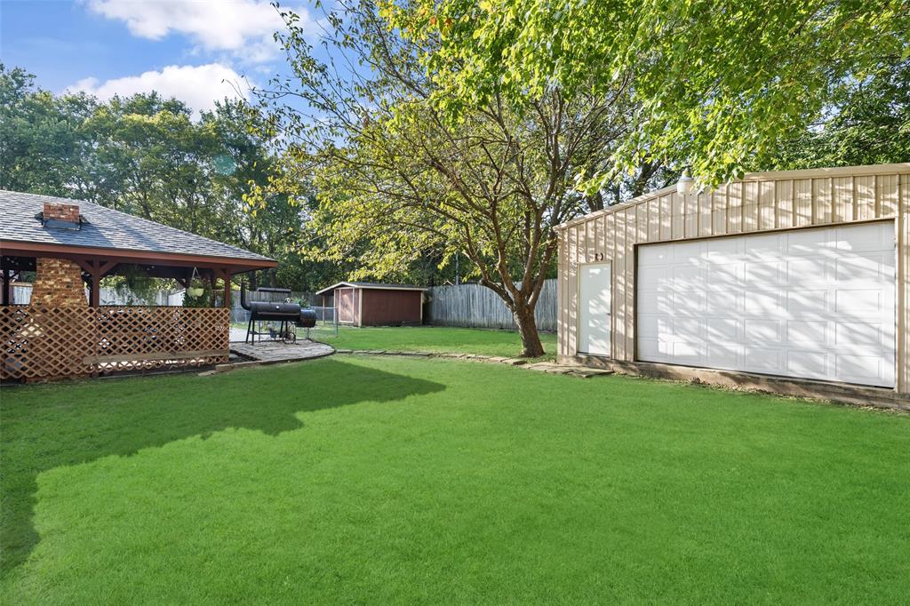 304 E Thomas Street Property Photo 5