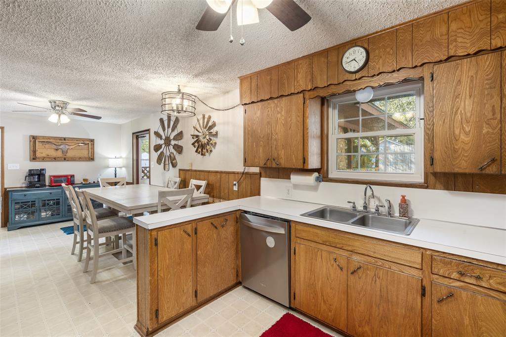 304 E Thomas Street Property Photo 9