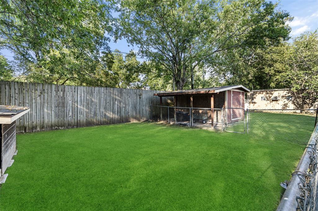 304 E Thomas Street Property Photo 30