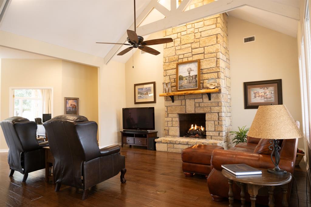209 Cr 336 Property Photo 7