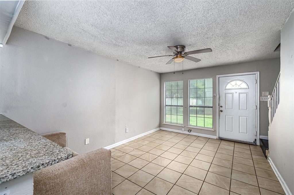 4917 Miller Avenue Property Photo 3