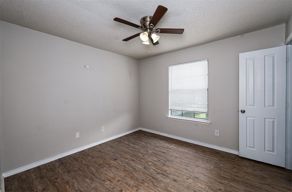 4917 Miller Avenue Property Photo 5