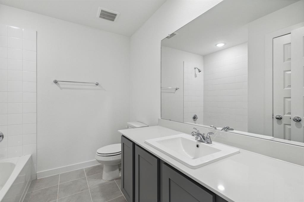 1929 Callington Way Property Photo 26