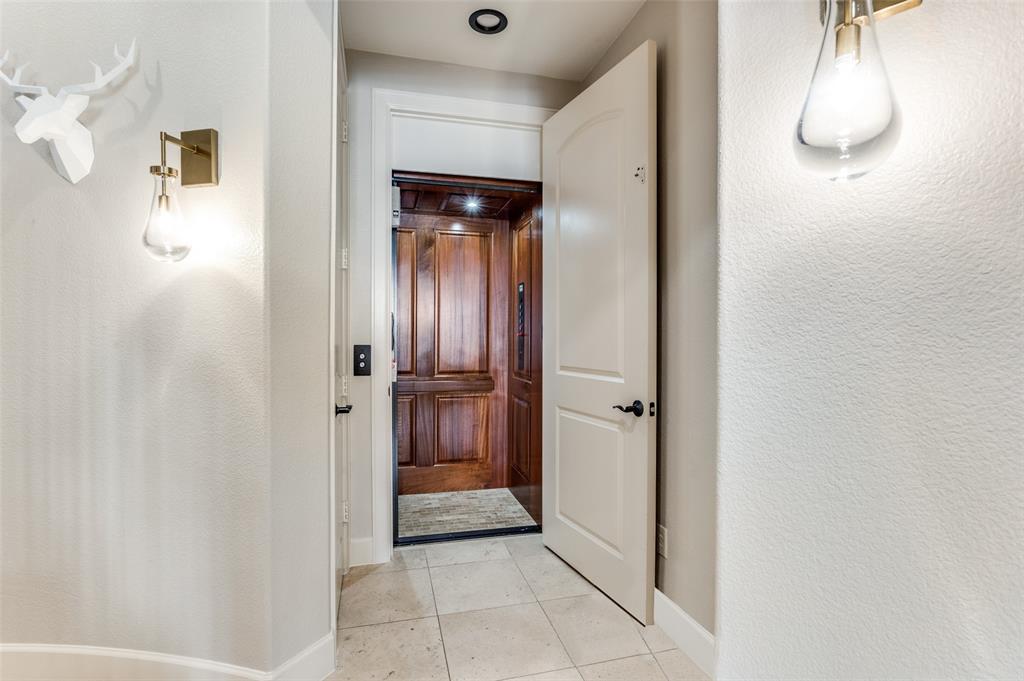 3310 Hall Court Property Photo 18