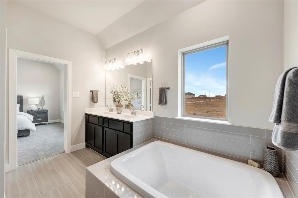 9544 Talia Boulevard Property Photo 31