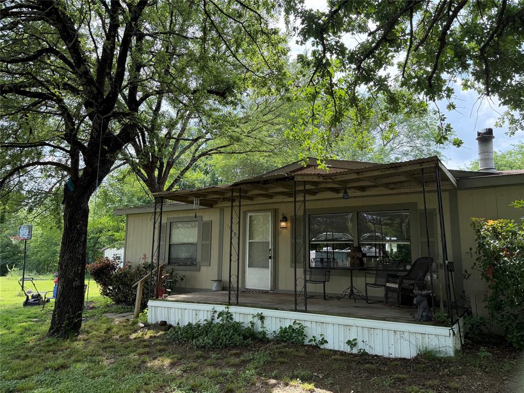 1048 Red Bird Property Photo 1