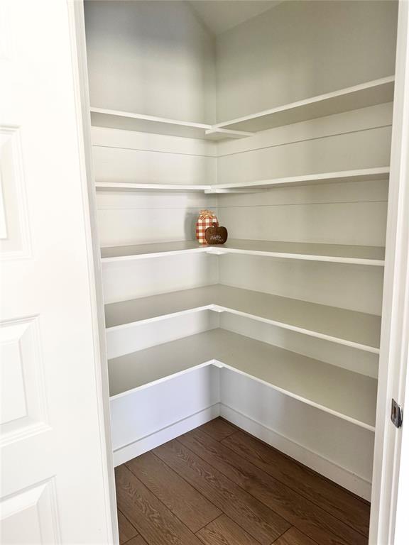 465 Chase Creek Property Photo 7