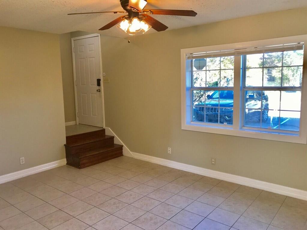 210 Austin Street Property Photo 2
