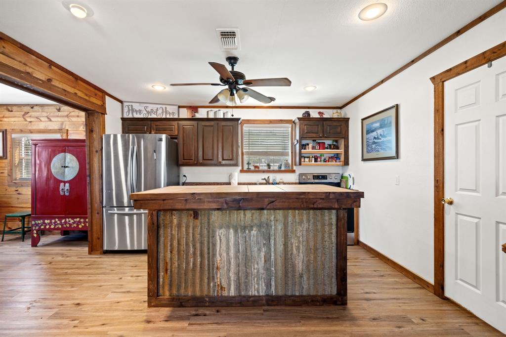 204 Cr 107 Property Photo 7
