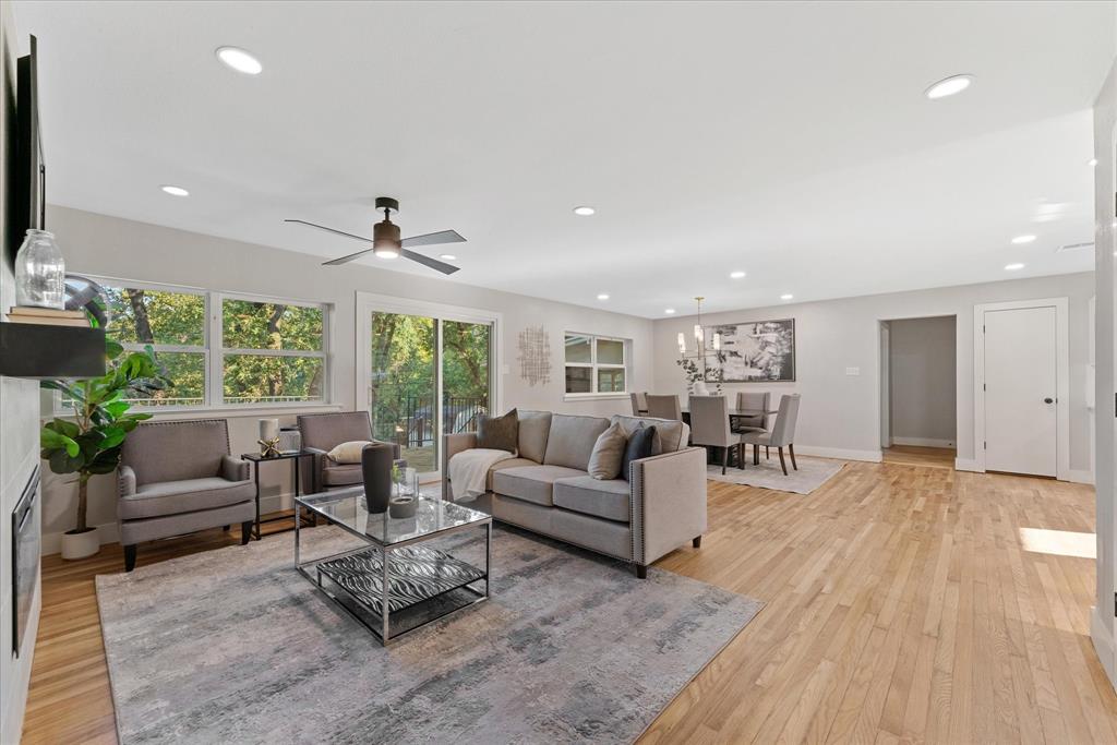 1216 Briarwood Boulevard Property Photo 6