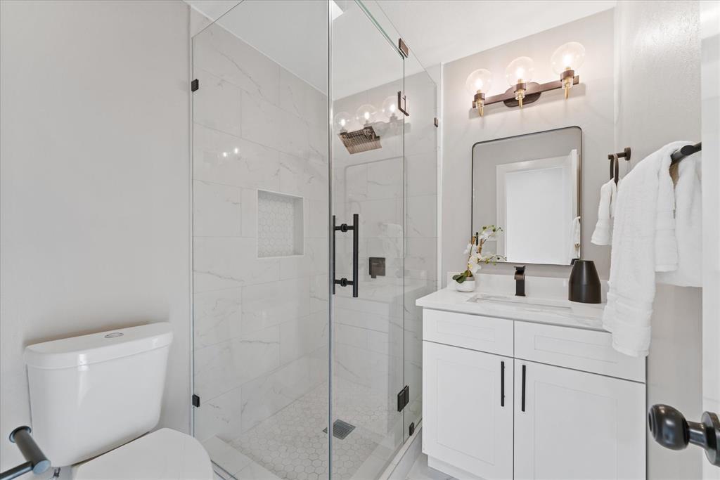 1216 Briarwood Boulevard Property Photo 9