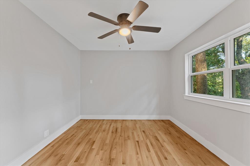 1216 Briarwood Boulevard Property Photo 14