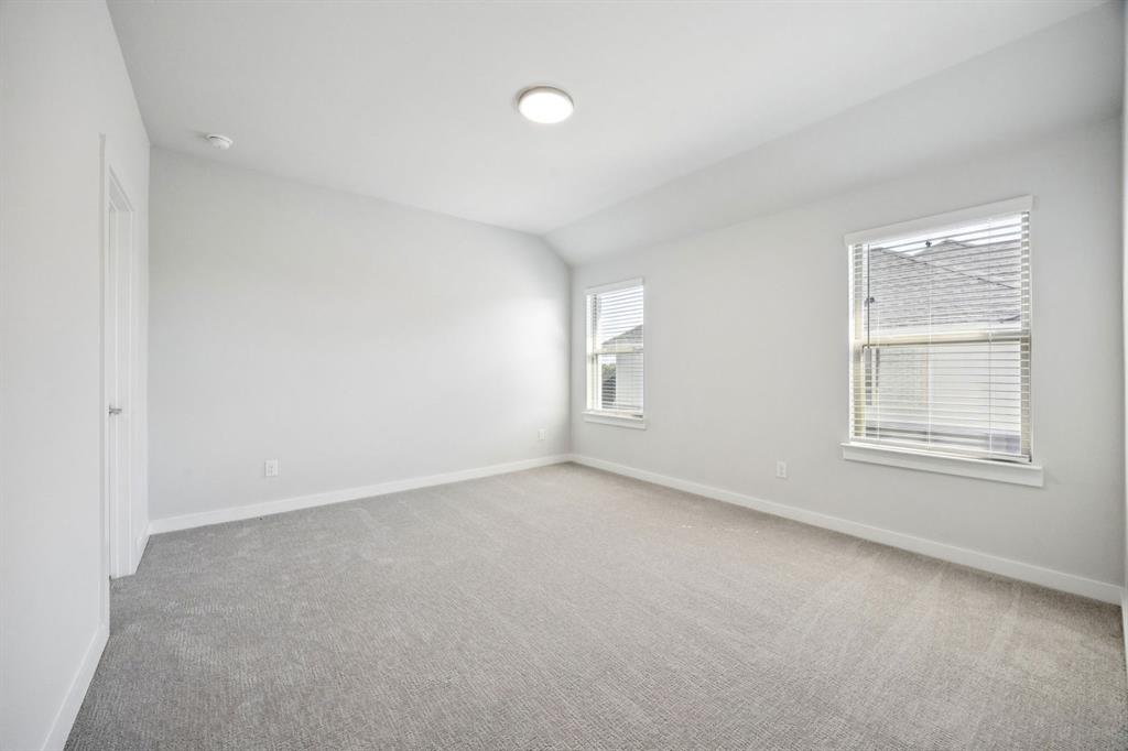 10501 Landry Bluff Lane Property Photo 26