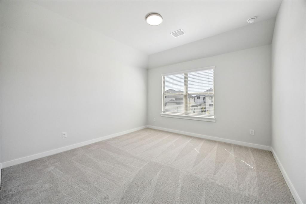 10501 Landry Bluff Lane Property Photo 28