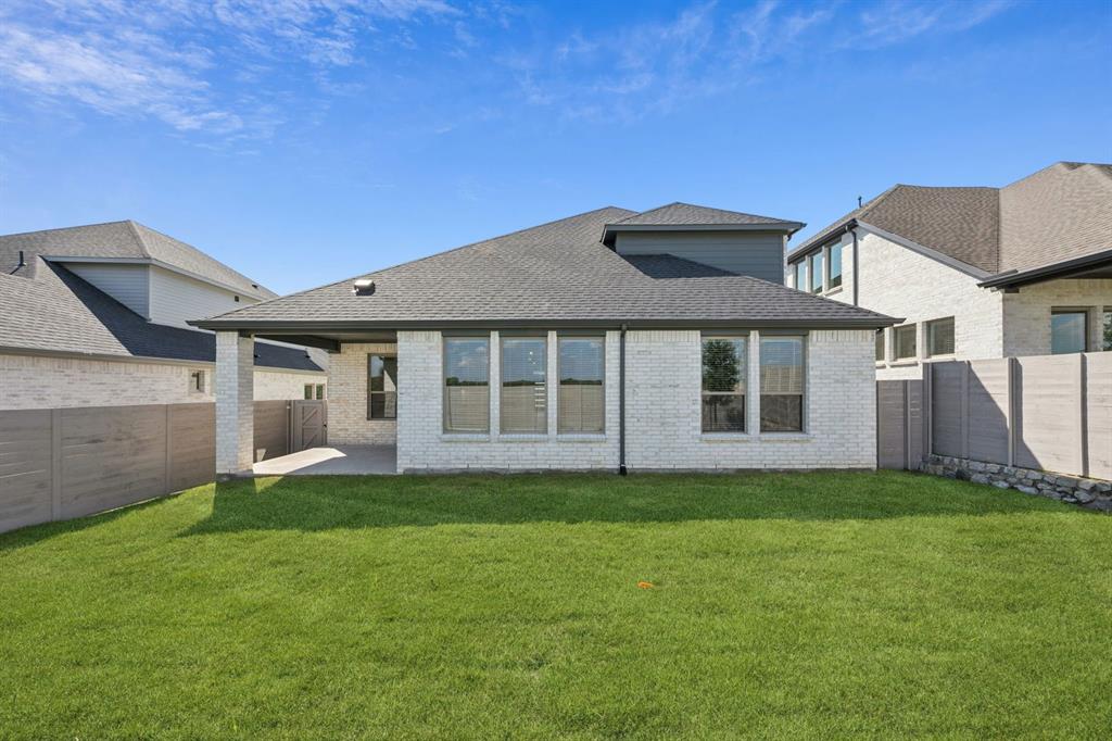 10501 Landry Bluff Lane Property Photo 33