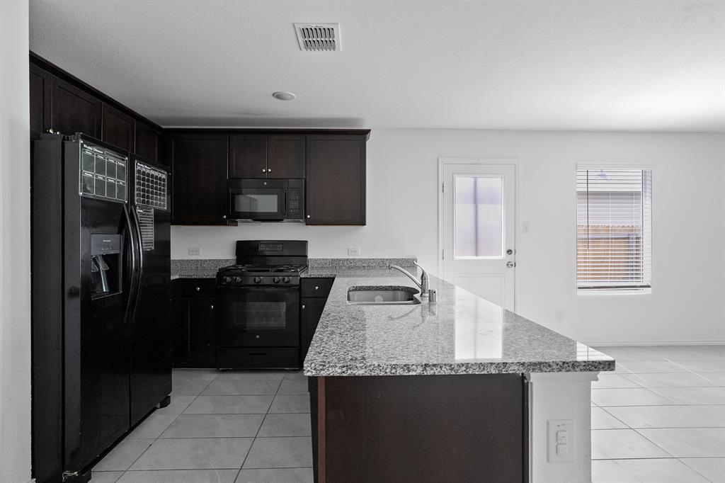 3521 Glover Peak Place Property Photo 6