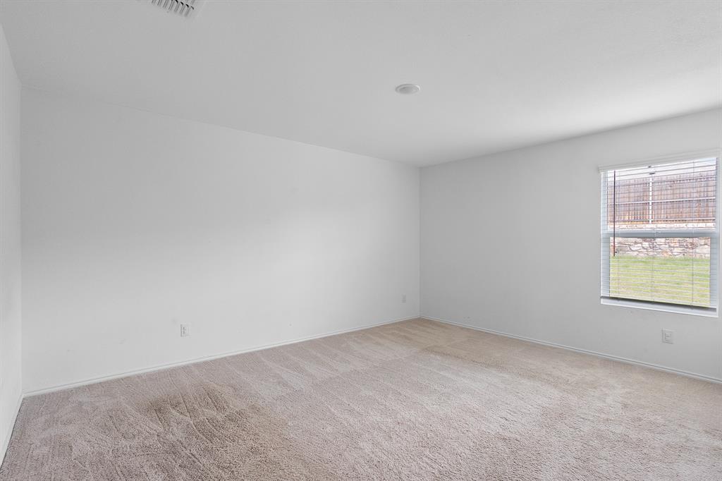 3521 Glover Peak Place Property Photo 11
