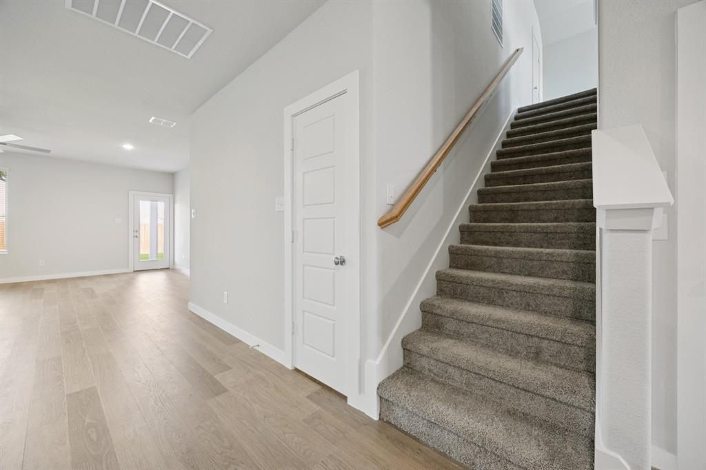 1108 Sunward Road Property Photo 9