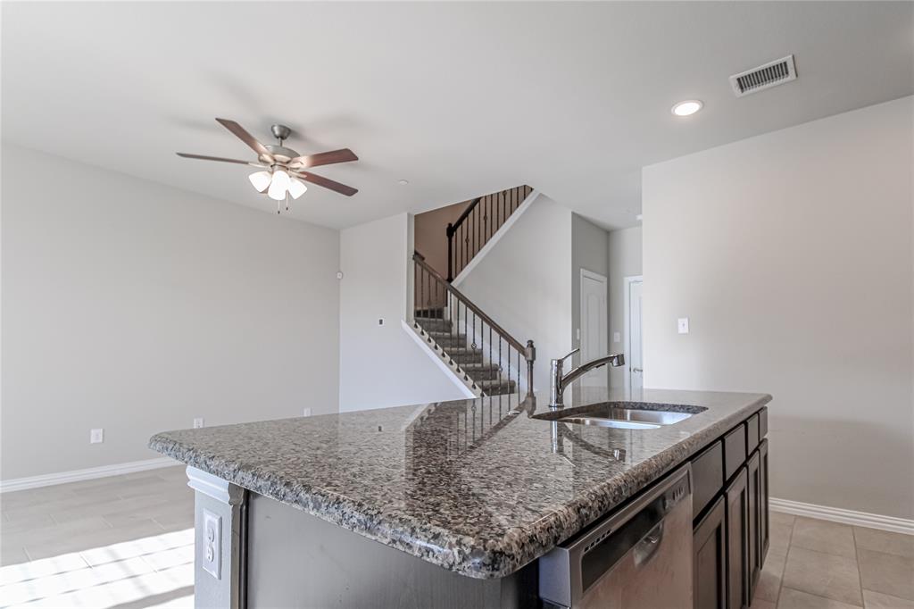 2328 Greystone Drive Property Photo 7