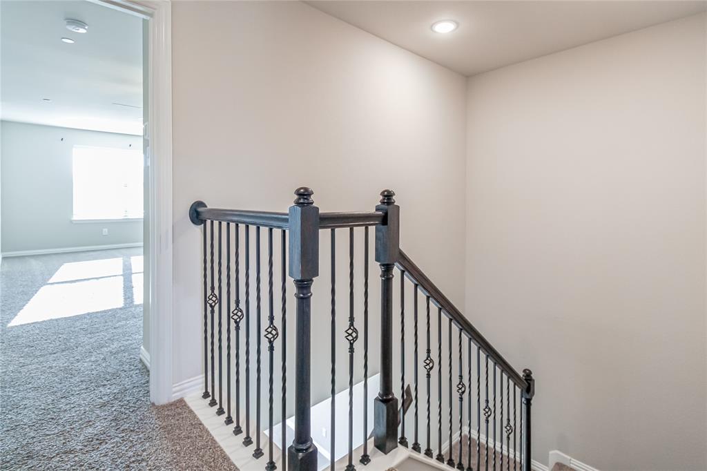 2328 Greystone Drive Property Photo 13