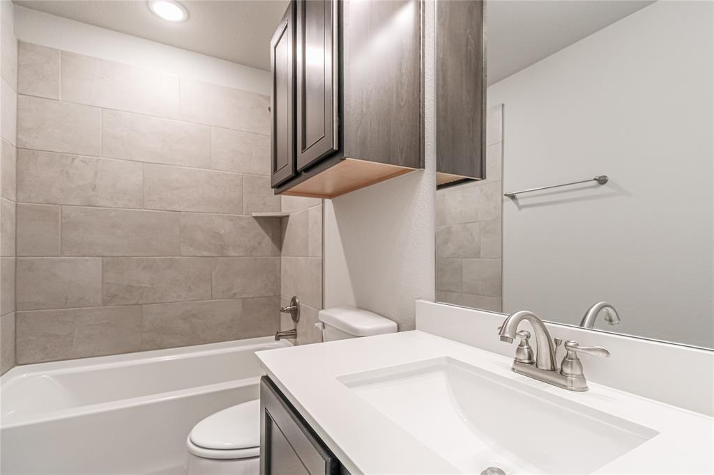 2328 Greystone Drive Property Photo 25