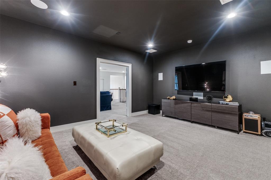 2424 Cardinal Boulevard Property Photo 24