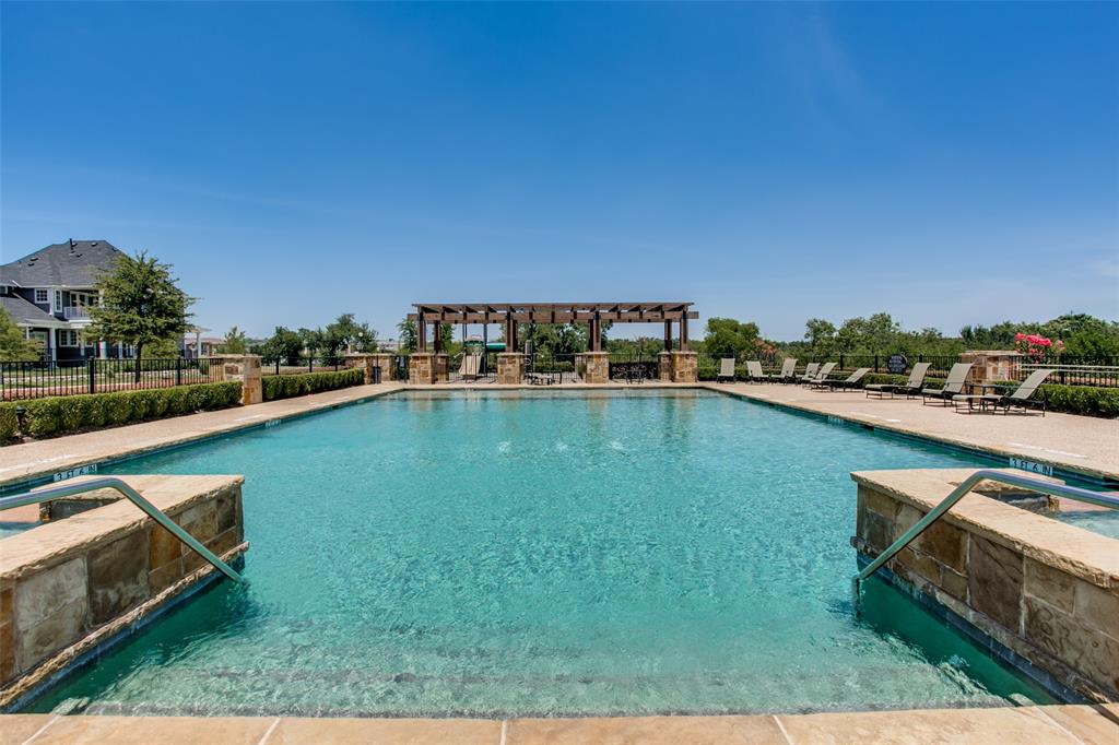 2424 Cardinal Boulevard Property Photo 32