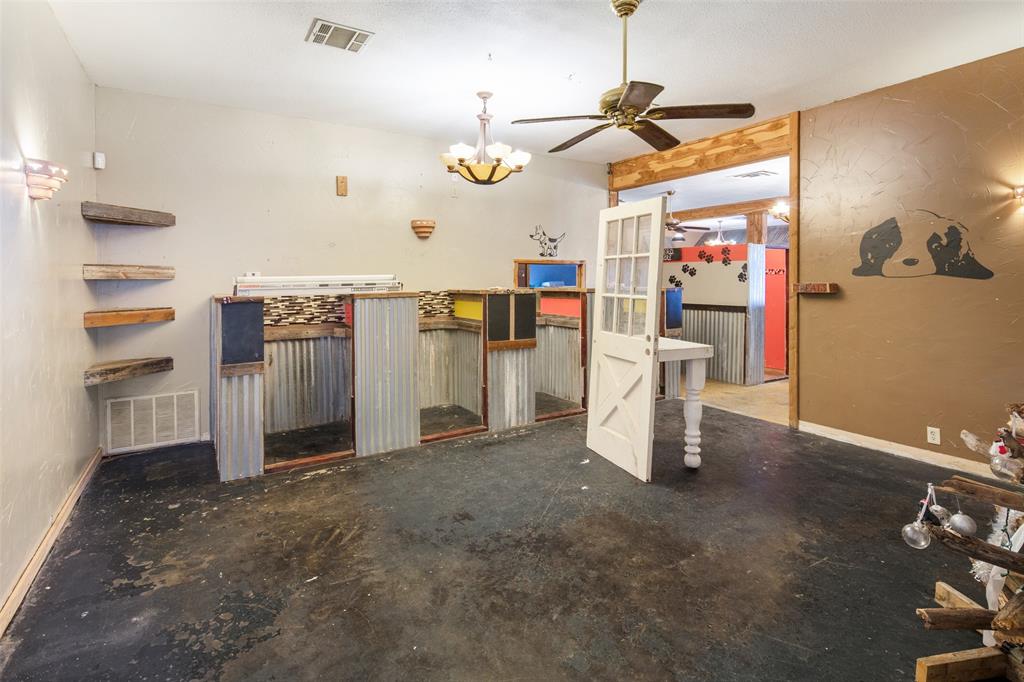 7504 Sam Rayburn Highway Property Photo 23