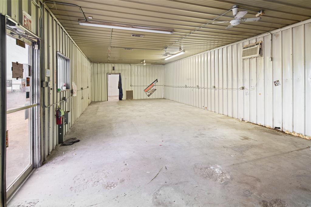 7504 Sam Rayburn Highway Property Photo 25