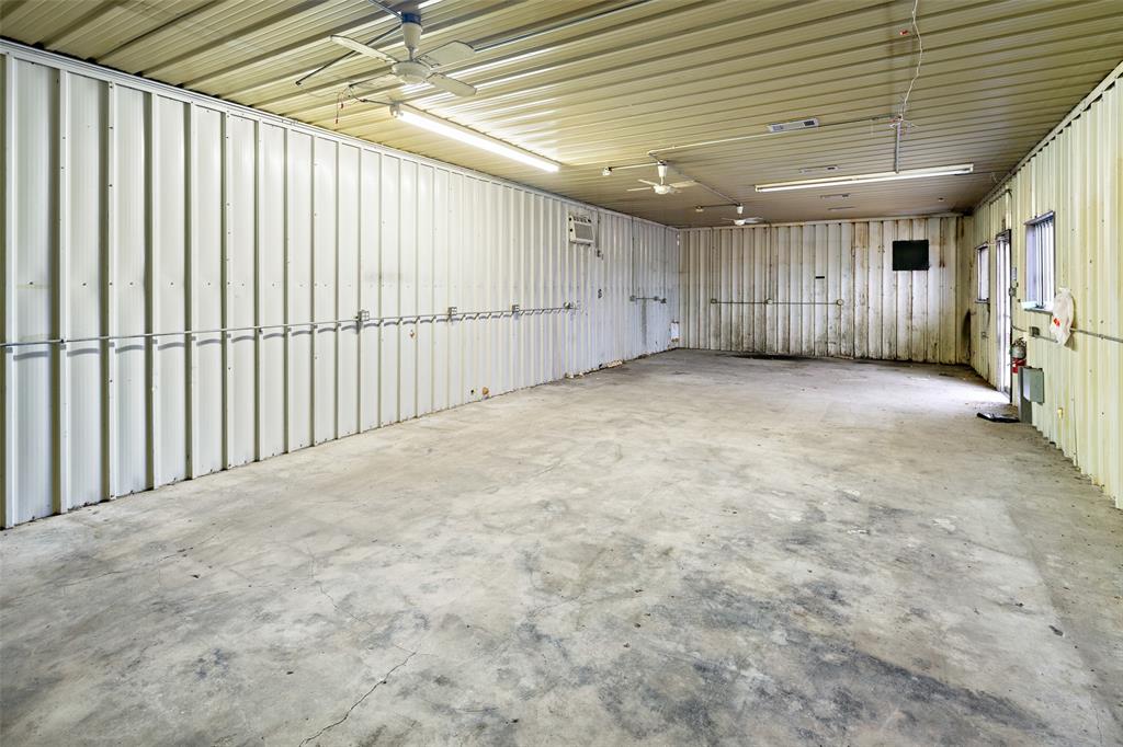 7504 Sam Rayburn Highway Property Photo 26