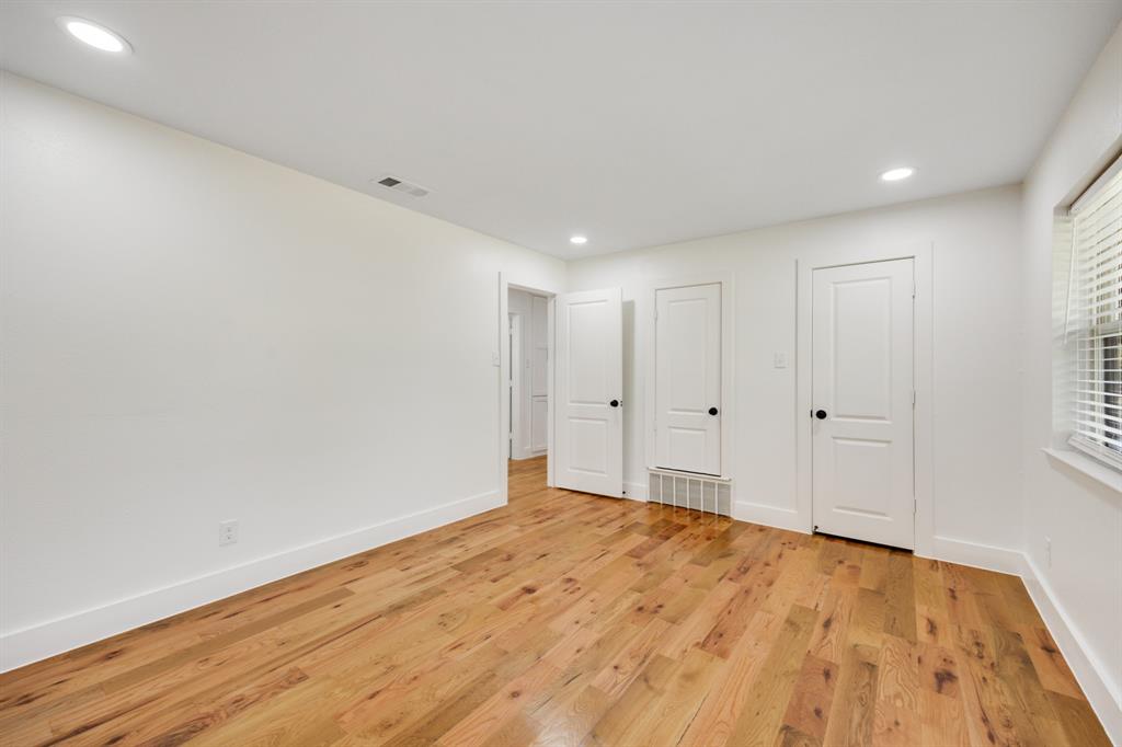 107 E Bayside Drive Property Photo 10