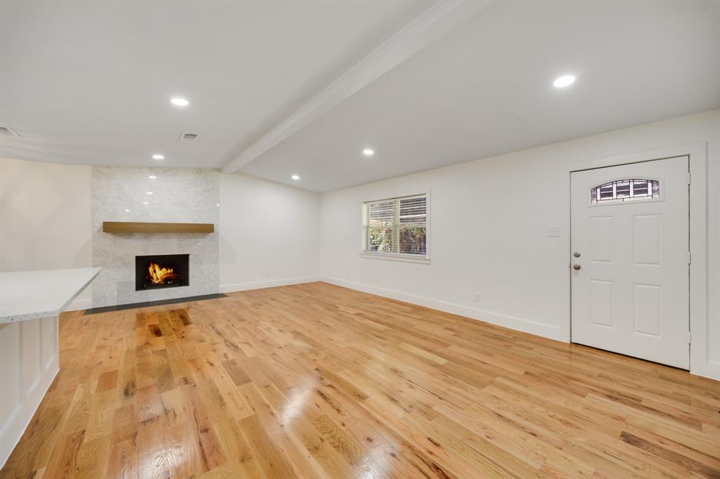 107 E Bayside Drive Property Photo 23