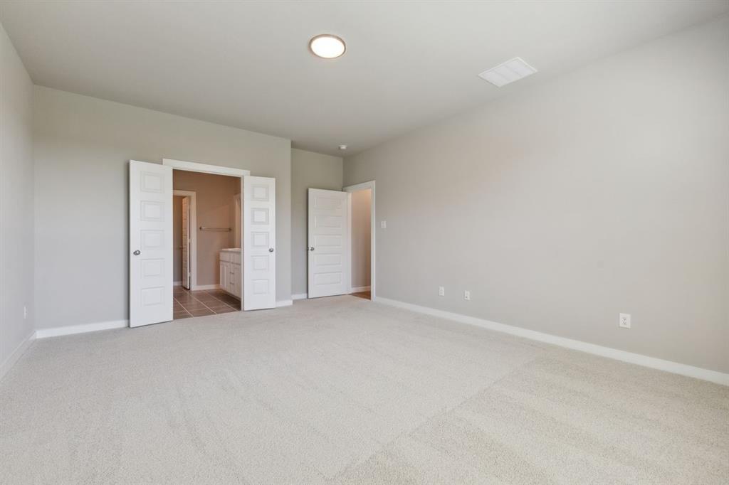 464 Blackwater Trail Property Photo 15