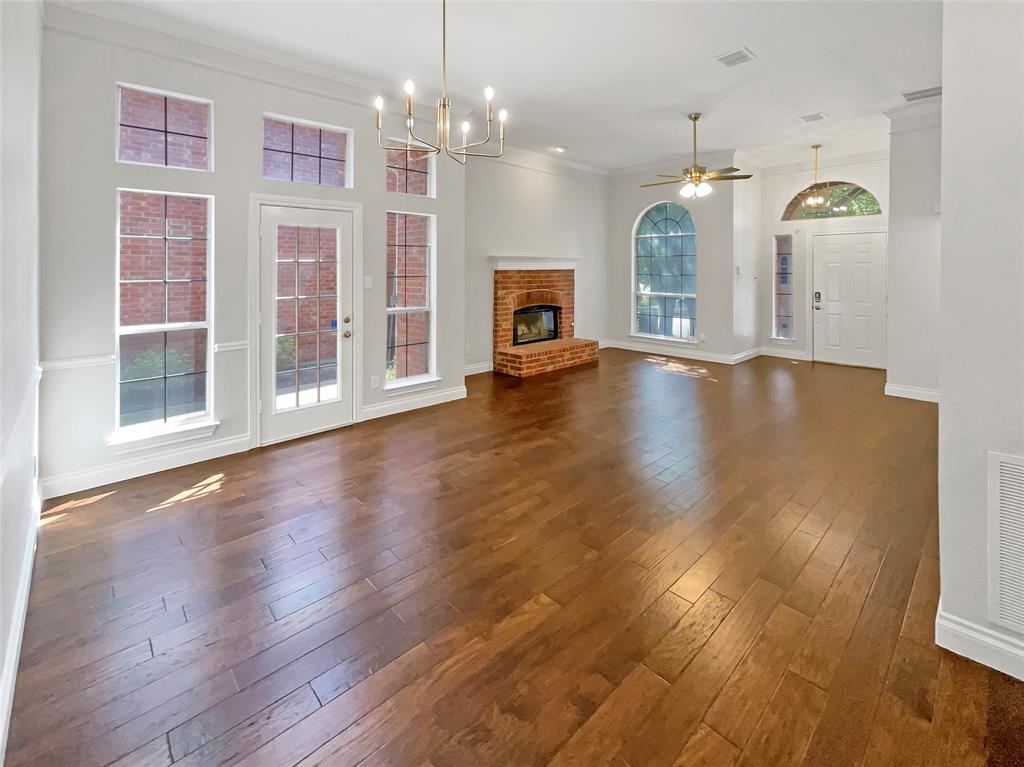 9502 Rodeo Drive Property Photo 14