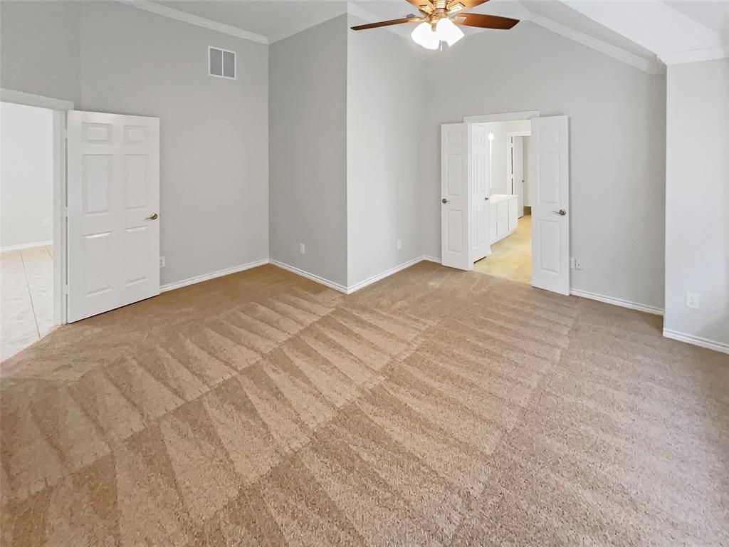 9502 Rodeo Drive Property Photo 24